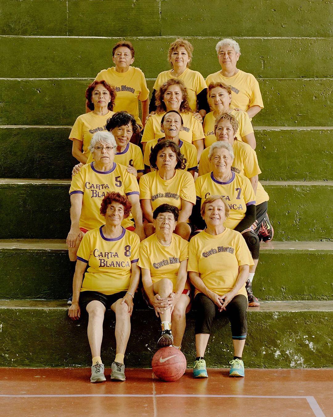 Hoops abuelas
